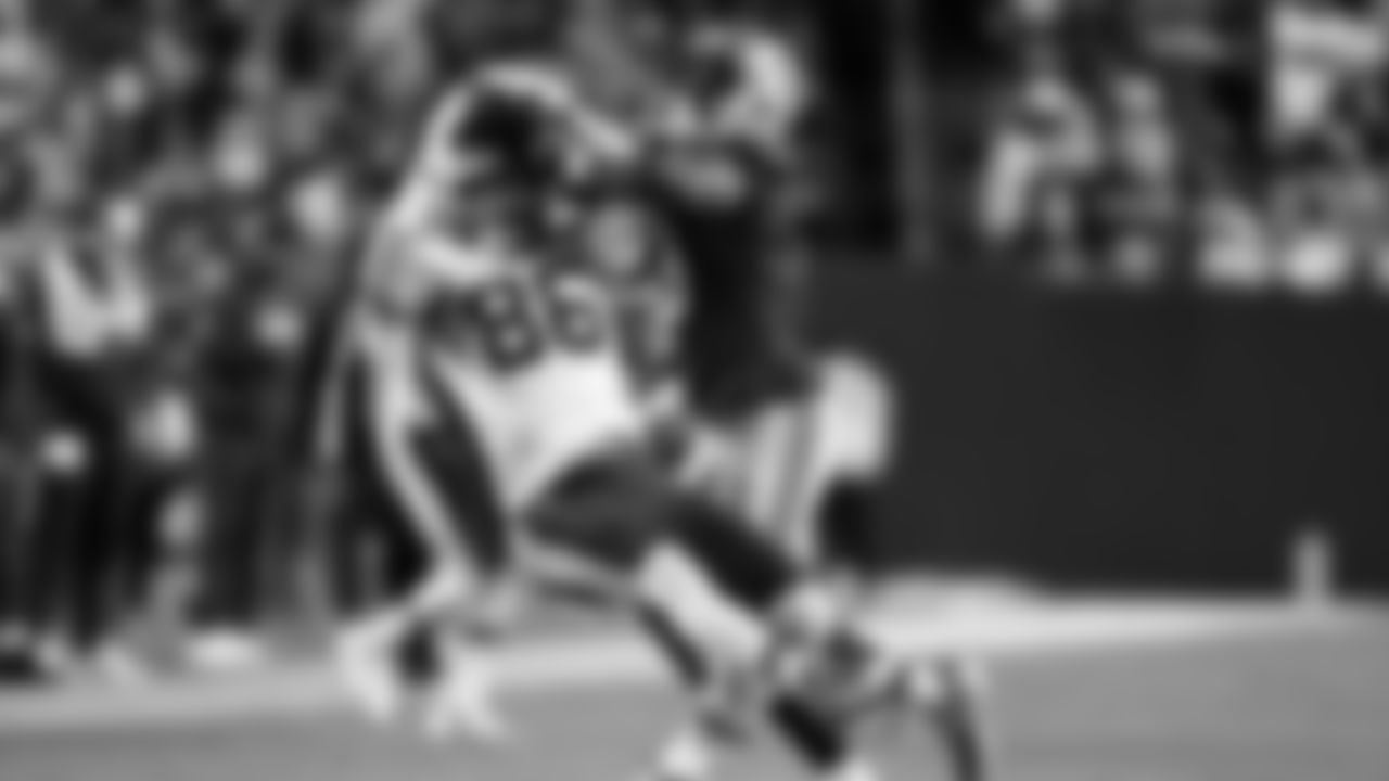 Seattle Seahawks at Washington Commanders for a week 9 throwback matchup on Nov 2, 2025