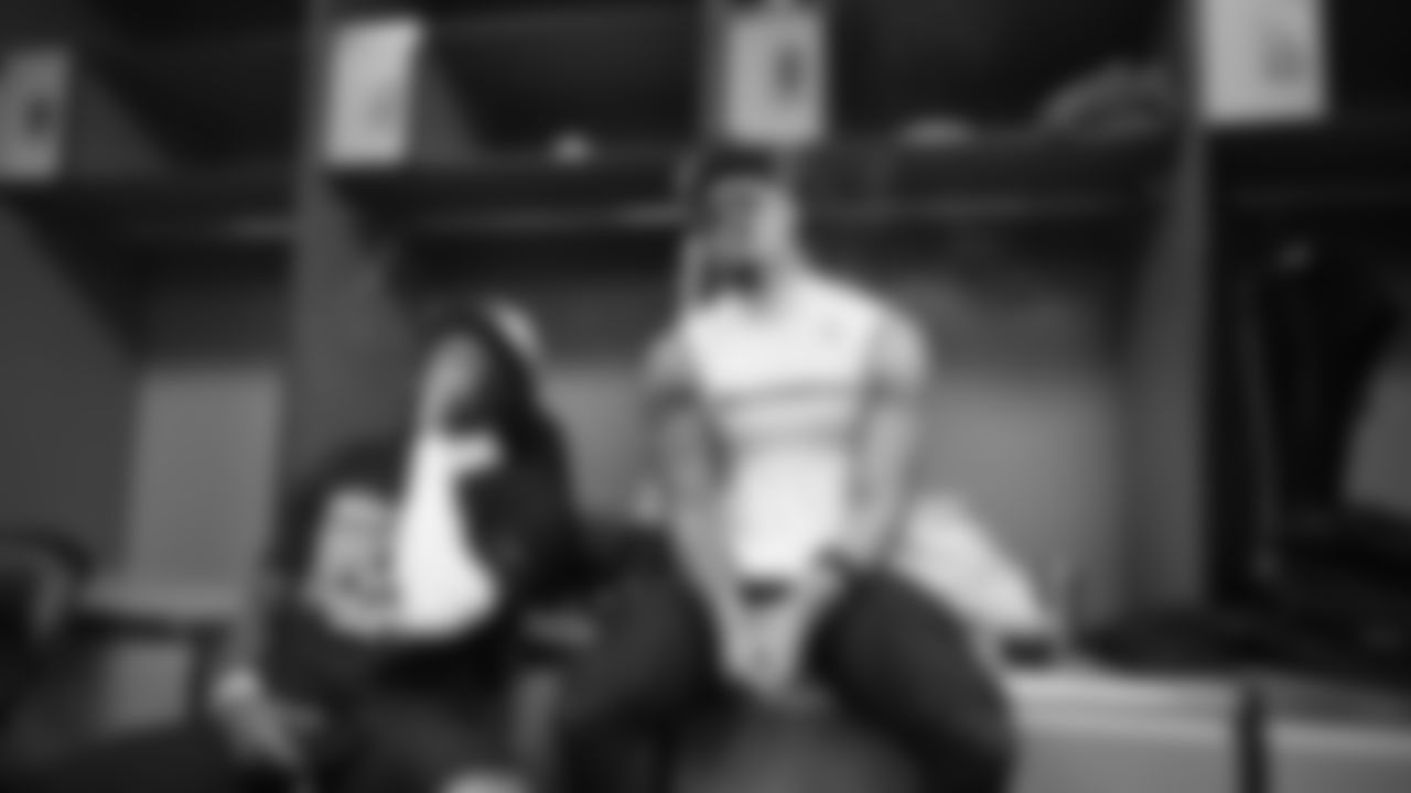 The Seahawks celebrated the win vs. the 49ers at Levi's Stadium in Week 18.