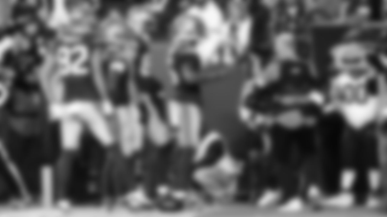 Seattle Seahawks at Washington Commanders for a week 9 throwback matchup on Nov 2, 2025