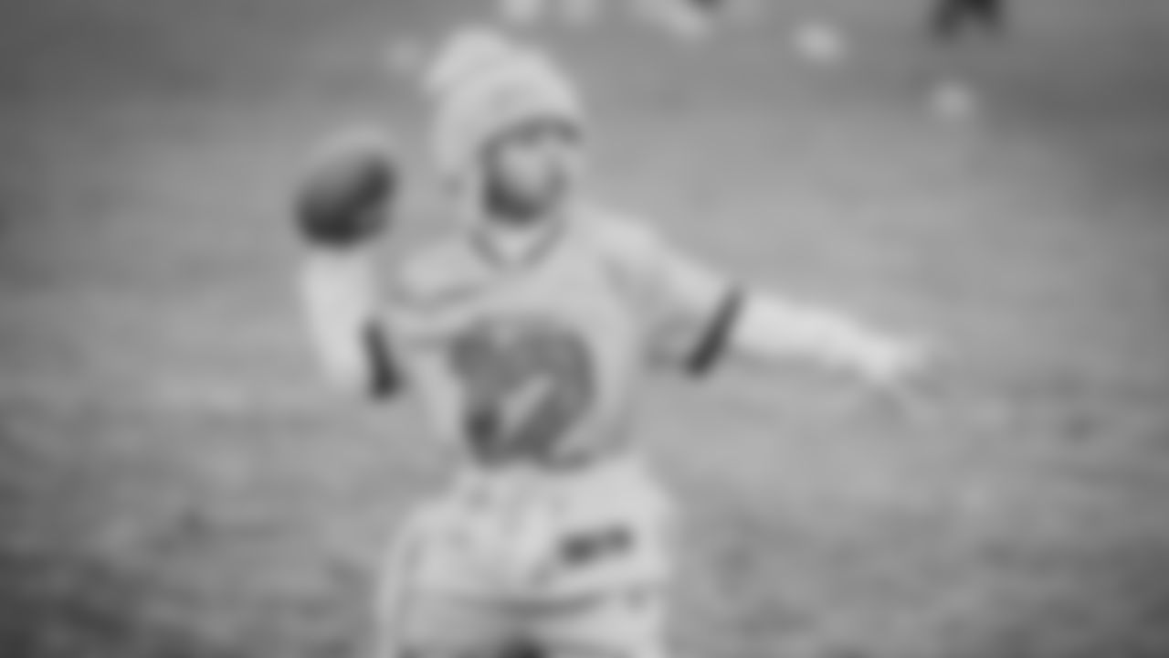 The Seahawks hosted a flag football clinic with NFL FLAG Vancouver at Unwin Park in Surrey, BC on Saturday, November 15, 2025.