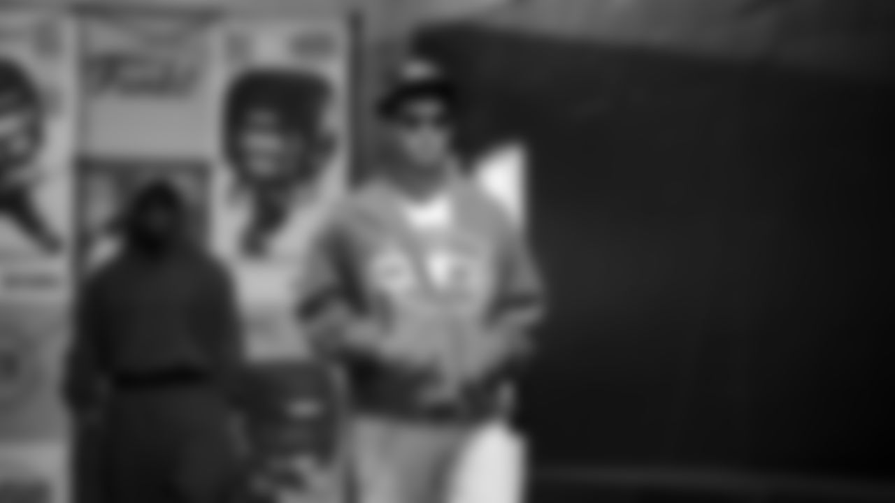 Seahawks linebacker Chazz Surratt (44) arrives at Lumen Field for the Week 10 matchup vs. the Arizona Cardinals.