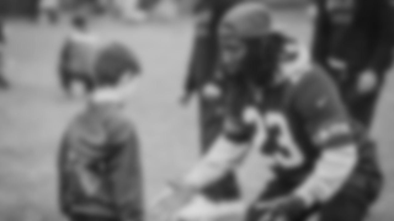 The Seahawks hosted a flag football clinic with NFL FLAG Vancouver at Unwin Park in Surrey, BC on Saturday, November 15, 2025.