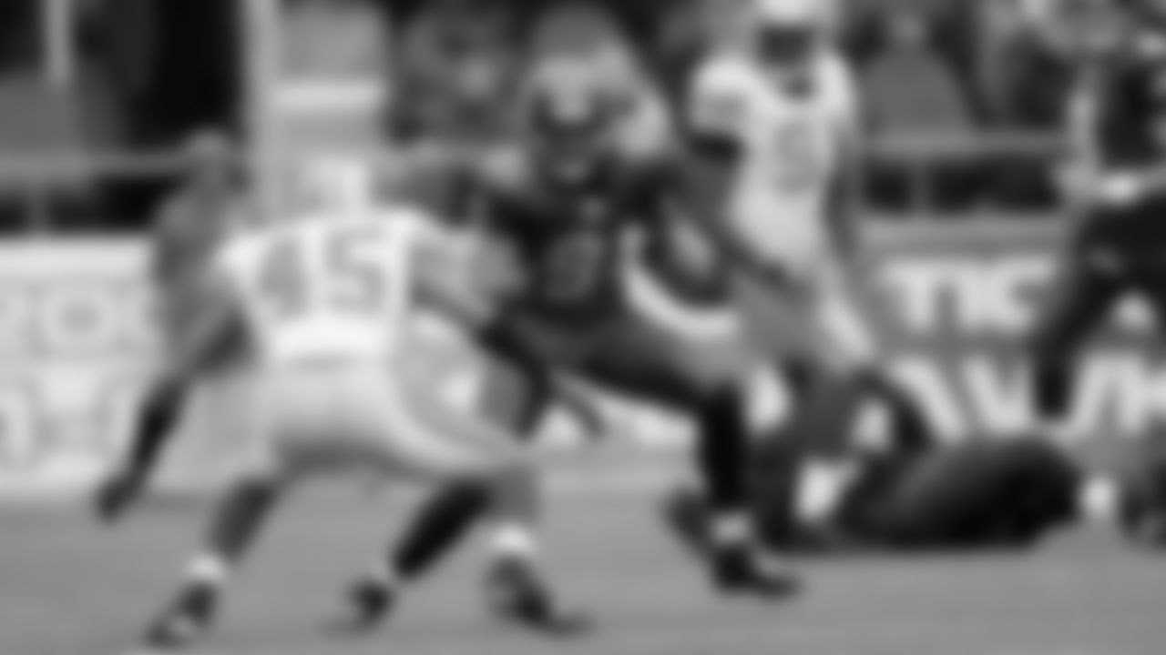 WR Bobby Engram 2001-2008