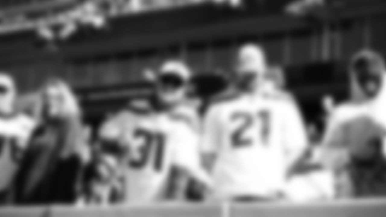 12s show up strong for a week 12 matchup against the Titans on November 23, 2025