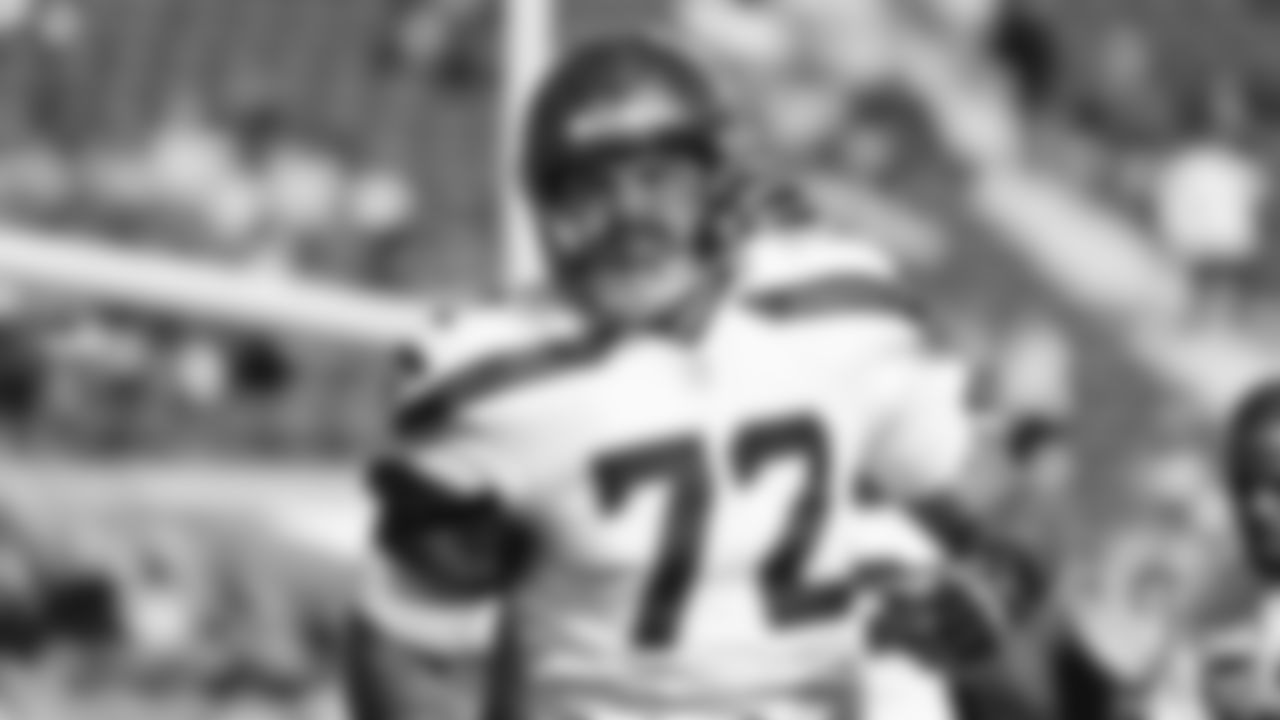 Seahawks tackle Abraham Lucas (72)