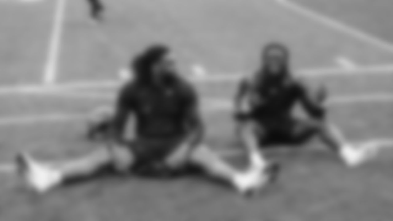 Seahawks linebackers DeMarcus Lawrence and Tyrice Knight were awarded the NVP award on November 12, 2025.