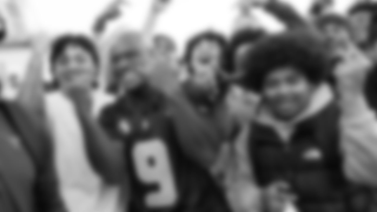 The Seahawks and American Family Insurance teamed up to empower local high school athletes and promote player safety with the donation of 150 Guardian Caps to the football teams at Chief Sealth International High School and Curtis Senior High School.