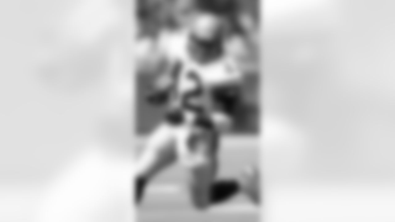 RB Chris Warren 1990-1997