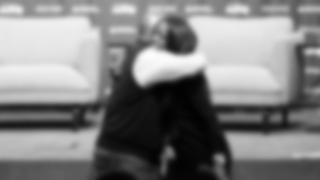 On February 19, ONYX, the Seahawks Black Employee Resource Group, in partnership with the DEI team, hosted its 2nd annual Black History Month celebration, 50 Years Strong: Celebrating Black Excellence & the Seahawks Legacy, at the Virginia Mason Athletic Center.