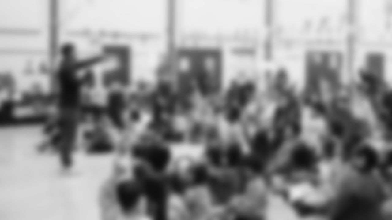 The Seattle Seahawks visited Rainier View Elementary with special appearances from Seahawk Dancers and Legend Garry Gilliam on December 11, 2025.