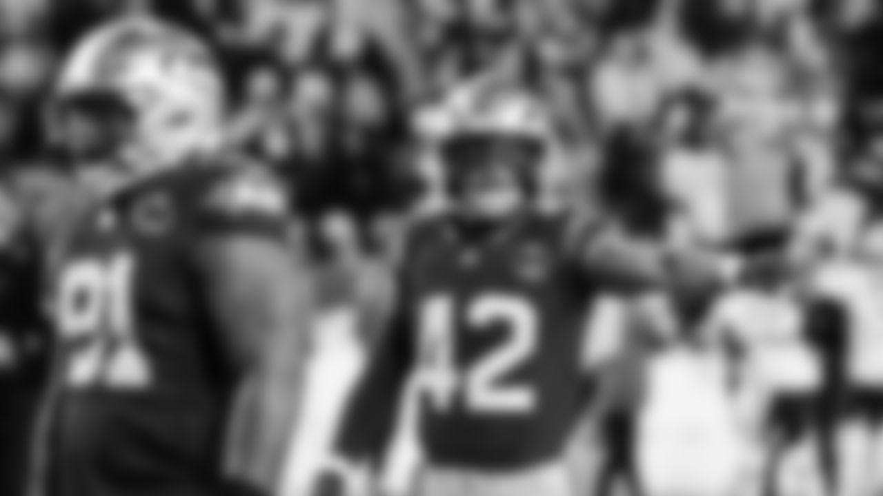 Seahawks linebacker Drake Thomas (42) warms up at Northwest Stadium for the Sunday Night Football matchup at the Washington Commanders in Week 9.