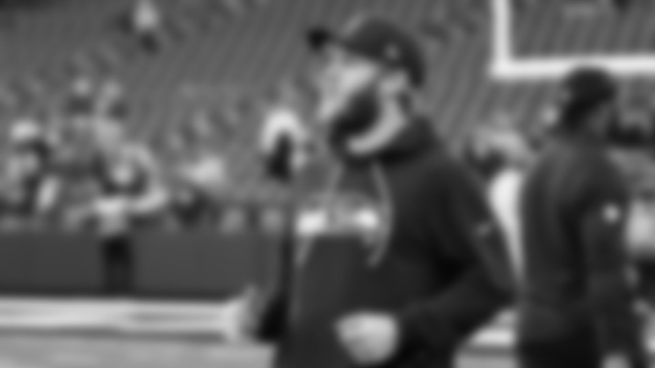 Seahawks wide receiver Cooper Kupp (10) warms up at Lumen Field for the NFC divisional round game vs. the San Francisco 49ers on January 17, 2026.