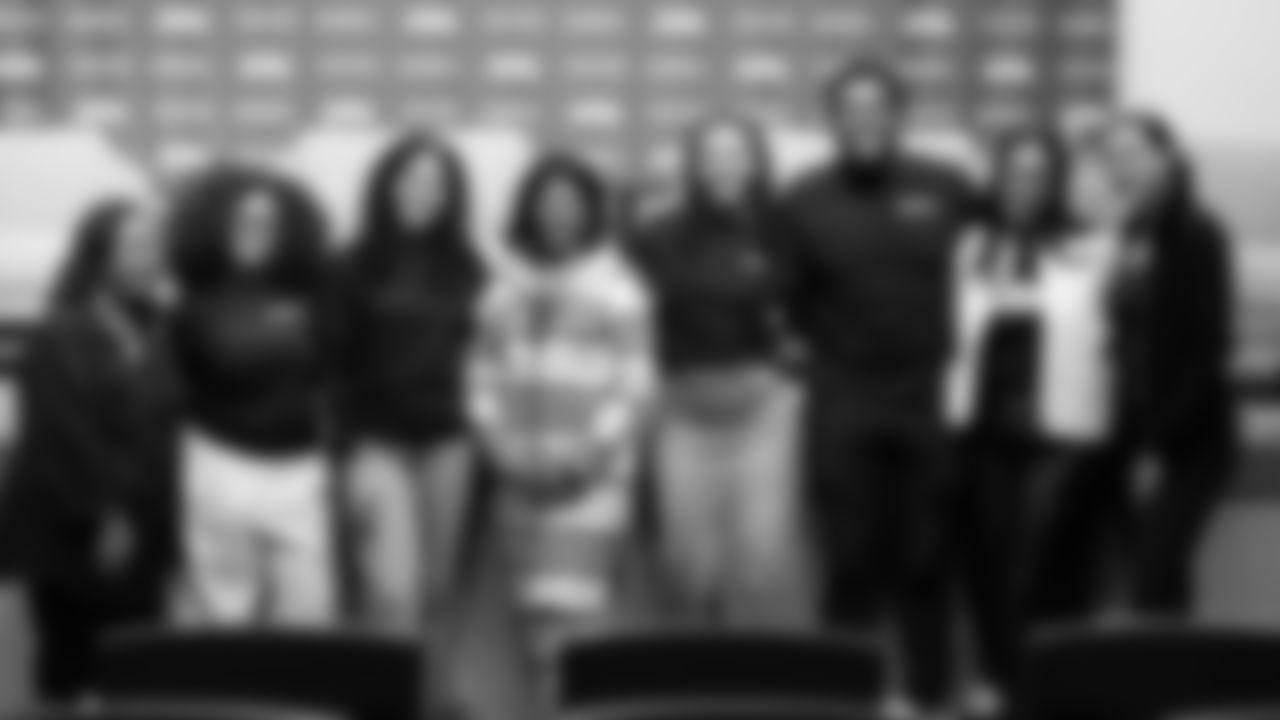 On February 19, ONYX, the Seahawks Black Employee Resource Group, in partnership with the DEI team, hosted its 2nd annual Black History Month celebration, 50 Years Strong: Celebrating Black Excellence & the Seahawks Legacy, at the Virginia Mason Athletic Center.