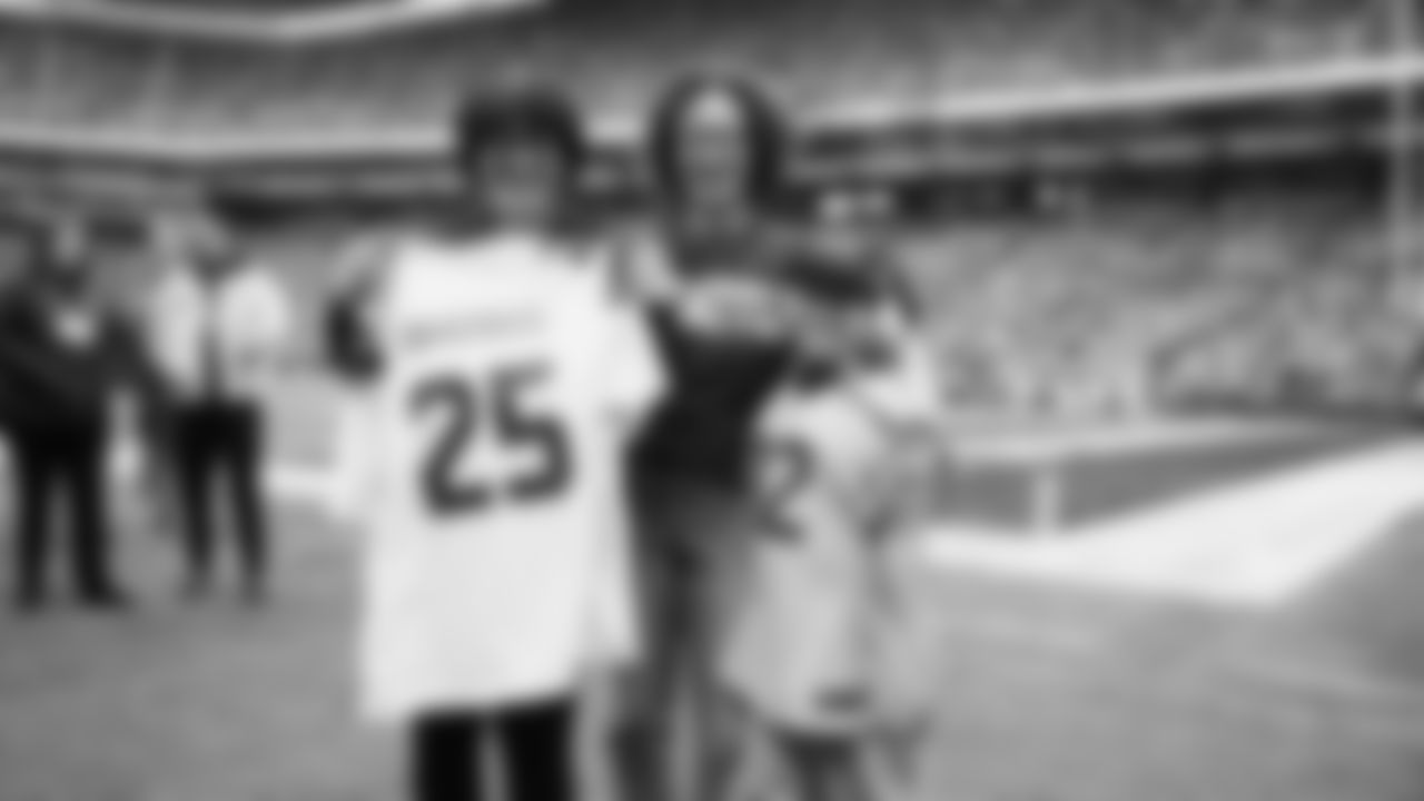 Linda Thompson Black was awarded the 2025 Inspire Change Changemaker award on December 14, 2025.