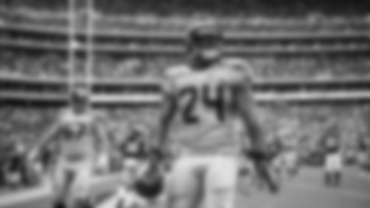 RB Marshawn Lynch 2010-2015,2019