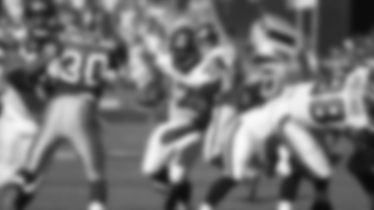 RB Shaun Alexander 2000-2007