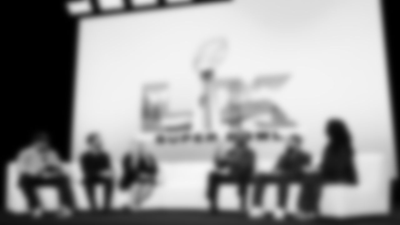 Apple Music's Ebro Darden interviews ASL interpreters Fred Beam, Julian Ortiz and Celimar Cosme at the Apple Music Halftime Show press conference ahead of the Super Bowl 60 football game on Thursday, February 5, 2026 in San Francisco. (Kathryn Riley/NFL)