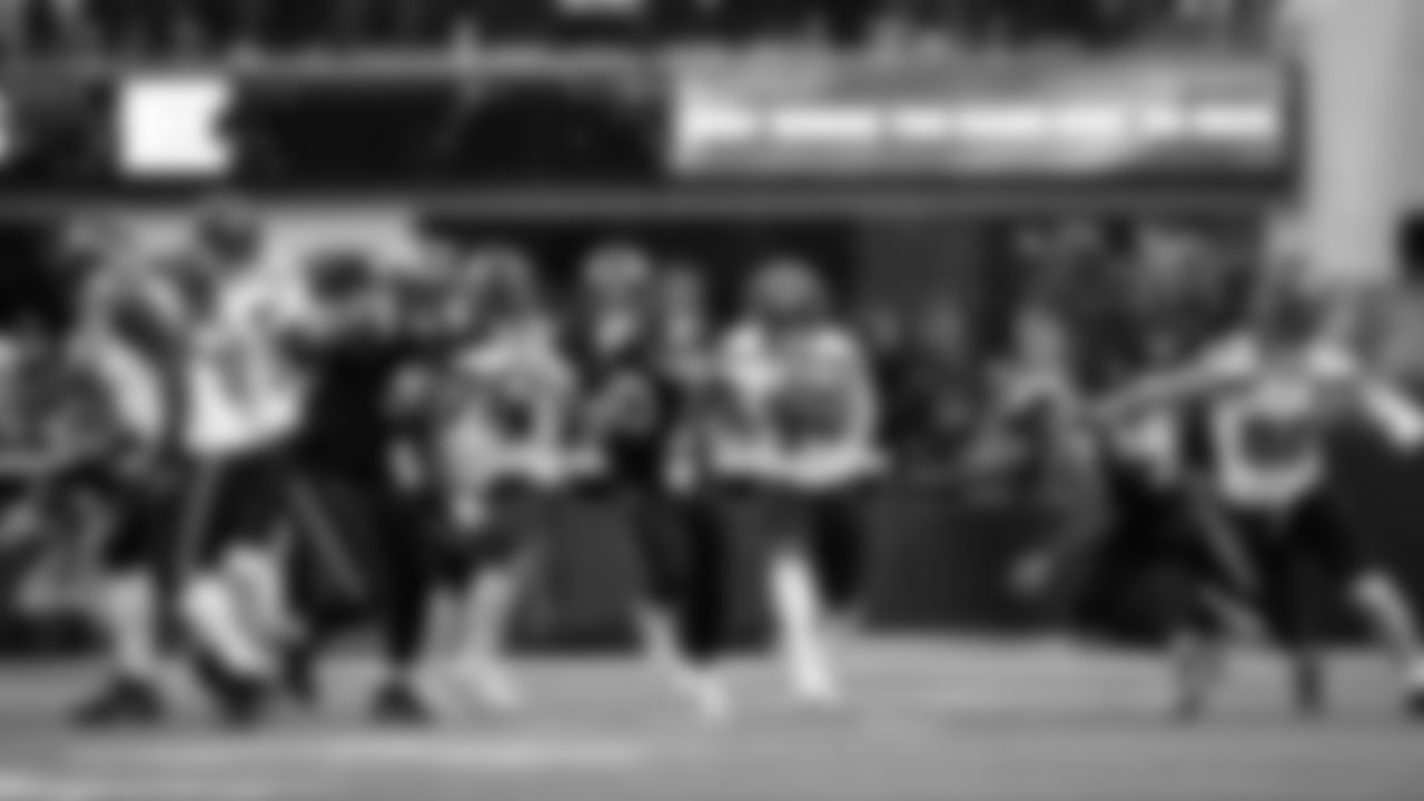 Seahawks at Rams on November 16, 2025