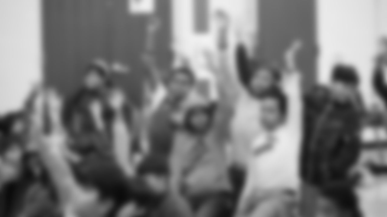 The Seattle Seahawks visited Rainier View Elementary with special appearances from Seahawk Dancers and Legend Garry Gilliam on December 11, 2025.