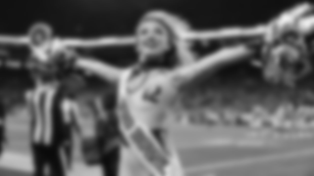 Congrats to Seahawks Pro Bowl Cheerleader, Ashli! Ashli was selected for the 2026 Pro Bowl and was recognized during Week 16 vs. the Los Angeles Rams on December 18, 2025 at Lumen Field.