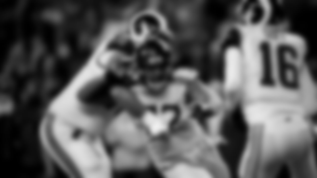 DE Michael Bennett 2013-2017