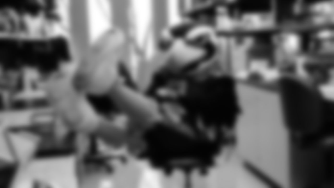 Dr. Nora Disis was honored as the Seahawks' Delta Community Captain on November 20, 2025.