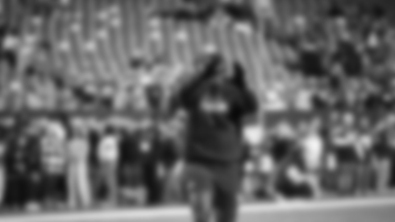 Seahawks safety D'Anthony Bell (23) warms up at Northwest Stadium for the Sunday Night Football matchup at the Washington Commanders in Week 9.