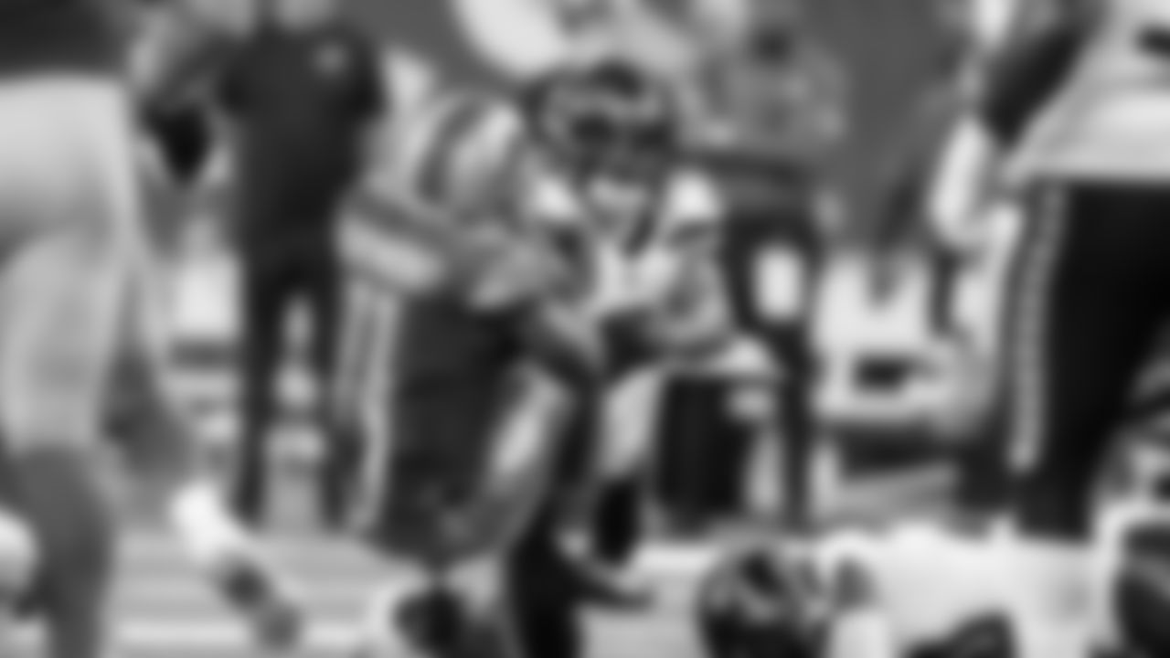 Seahawks safety Quandre Diggs puts a ferocious hit on a Lions player.