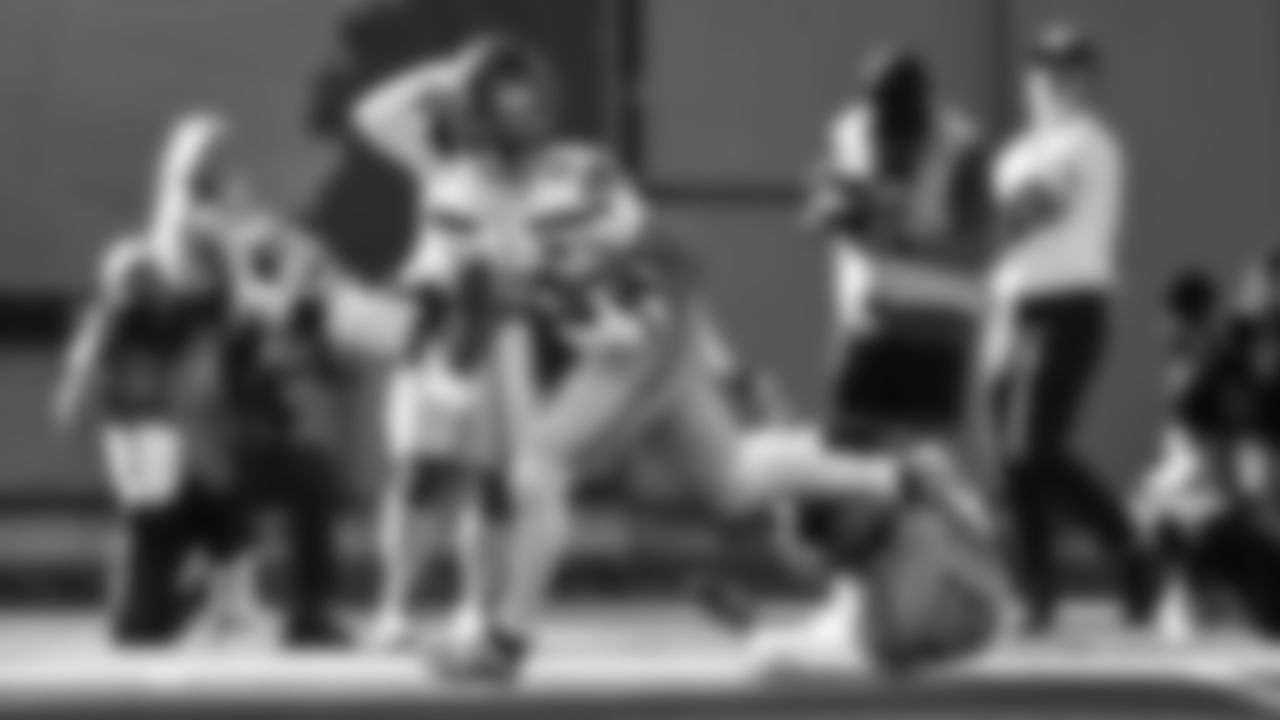 Seahawks at Titans on November 23, 2025