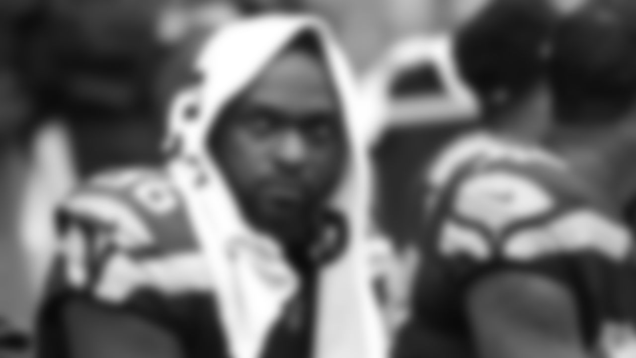DE Cliff Avril 2013-2017