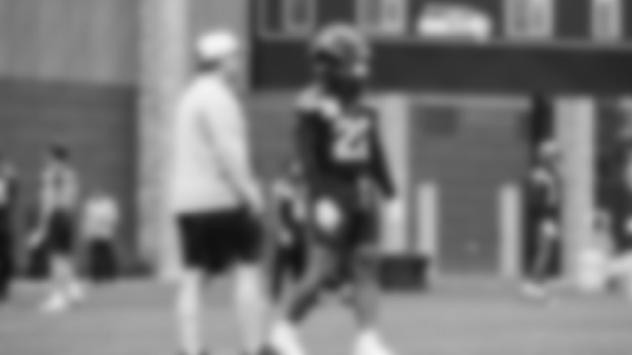 Running back Damien Martinez (22) practiced on day two of rookie minicamp on May 3, 2025 at the Virginia Mason Athletic Center.
