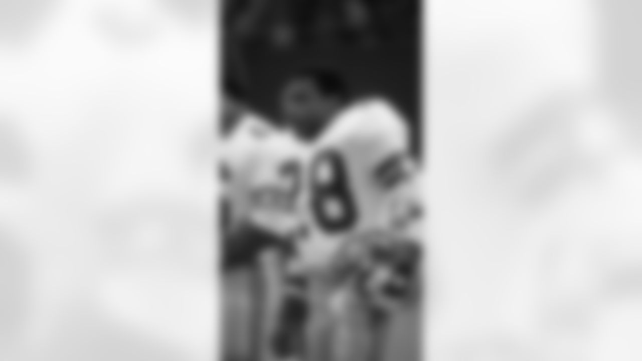 RB Curt Warner 1983 - 1989
