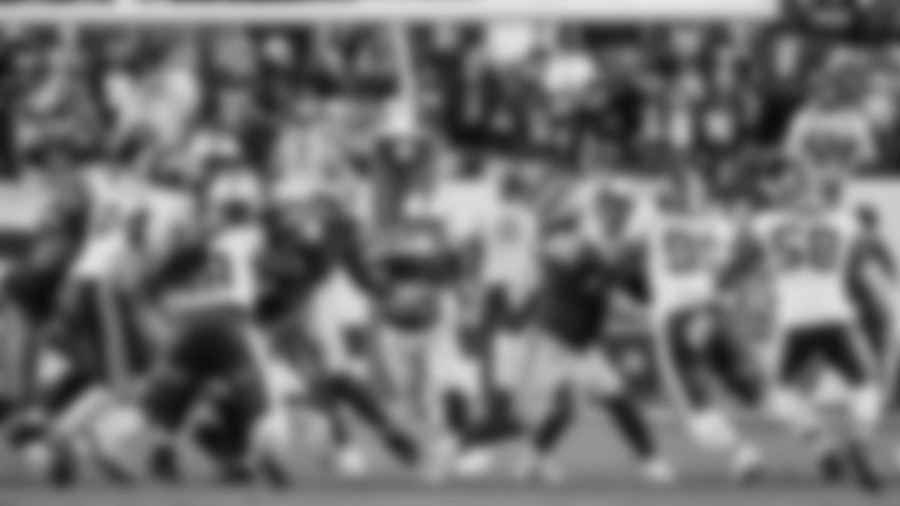 Seattle Seahawks at Washington Commanders for a week 9 throwback matchup on Nov 2, 2025