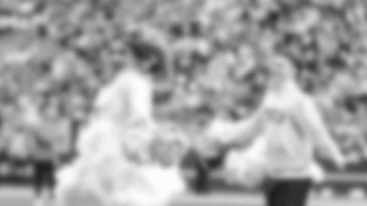 Seahawks Dancers in Week 15 on December 14th, 2025