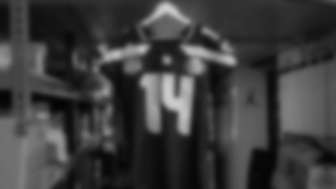 The Seahawks will wear their college navy jerseys vs. the New England Patriots in Super Bowl LX. The jersey features three patches including one to celebrate the Seahawks 50th season, one honoring the 250th anniversary of the United States and the Super Bowl LX logo.