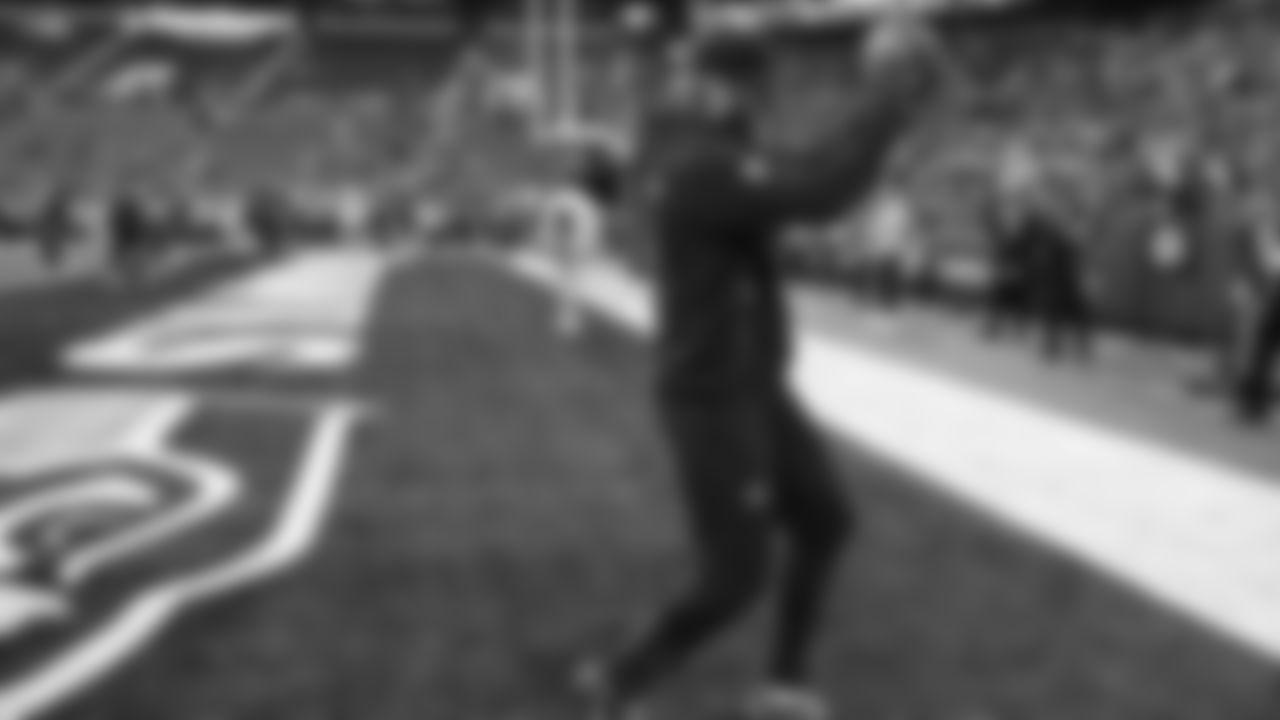 Seahawks wide receiver Cooper Kupp (10) warms up at Lumen Field for the NFC divisional round game vs. the San Francisco 49ers on January 17, 2026.