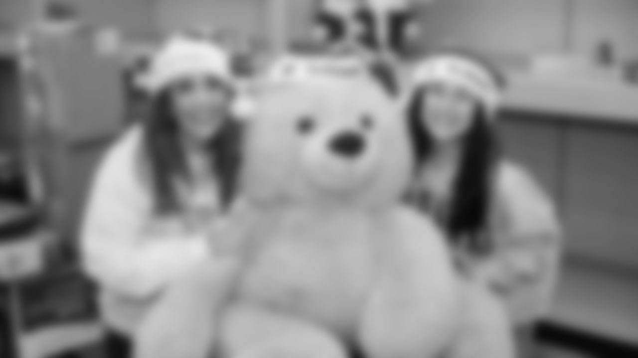 In spirit of the holiday season, the Seahawks volunteered on Wednesday, December 10th, 2025, at the Salvation Army Christmas Warehouse in Tukwila, WA, where they sorted donated toys and contributed $1,000 worth of additional toy donations.