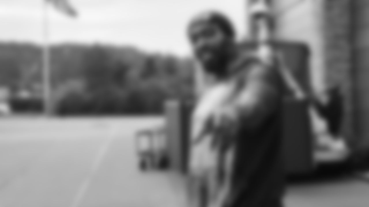 Seahawks linebackers DeMarcus Lawrence and Tyrice Knight were awarded the NVP award on November 12, 2025.