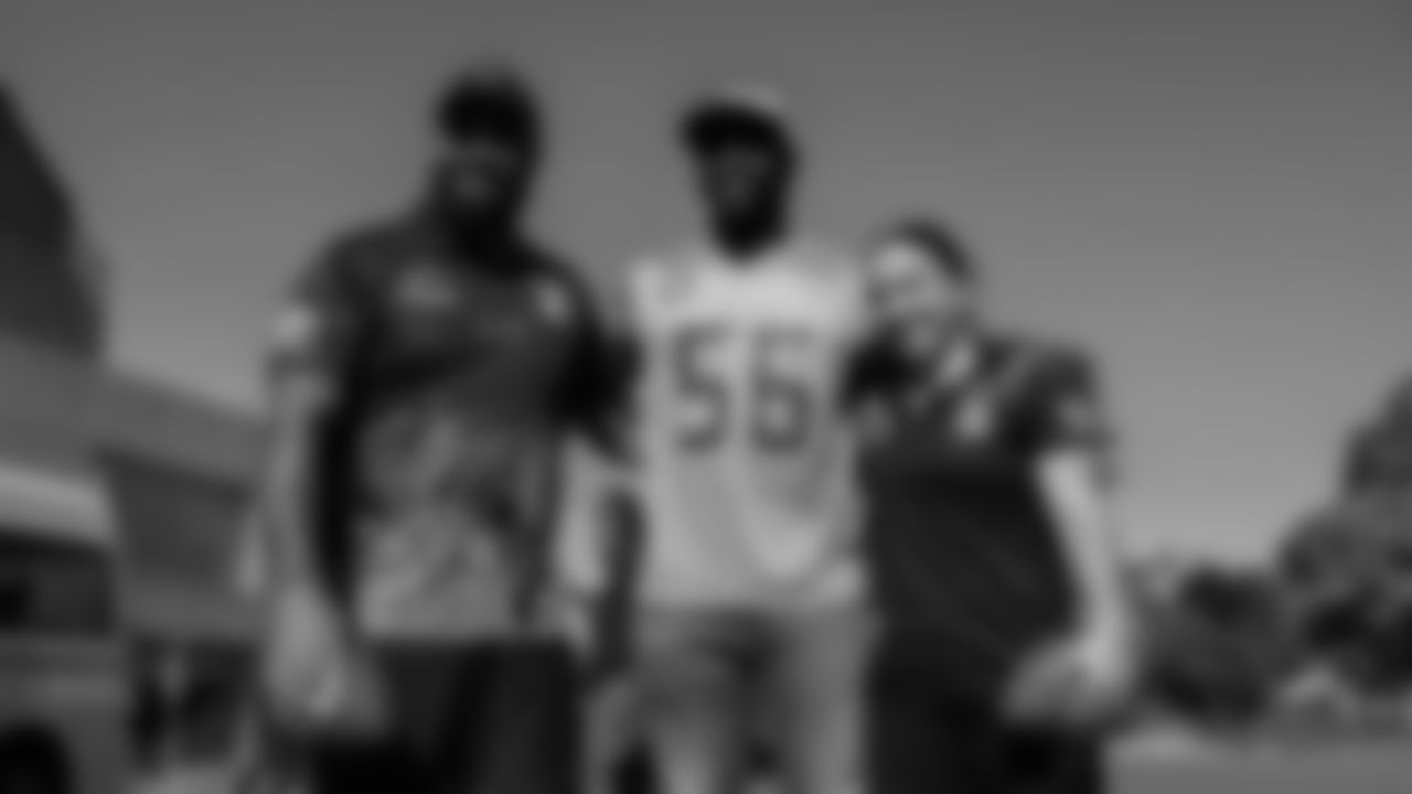 During a visit to Australia, Seahawks Legend Cliff Avril and Blitz stopped by the Kurranulla Aboriginal Corporation Community Center to play flag football and rugby alongside the Cronulla Sharks.