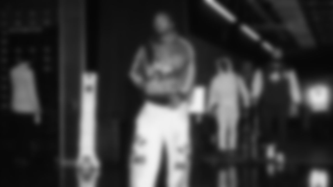 Seahawks linebacker Jamie Sheriff (50) departed the team hotel for the Week 18 matchup vs. the 49ers at Levi's Stadium.