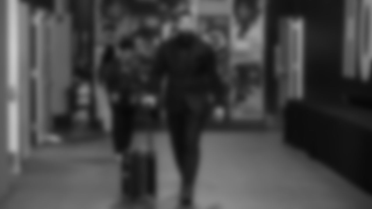 Seahawks tackle Abraham Lucas (72) arrived at Lumen Field for the Week 13 matchup vs. the Minnesota Vikings.