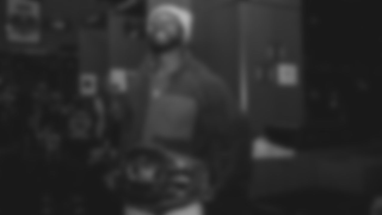 The Seahawks cleaned out the locker room following the end of the 2026 and brought out the championship belt to celebrate their Super Bowl LX victory.