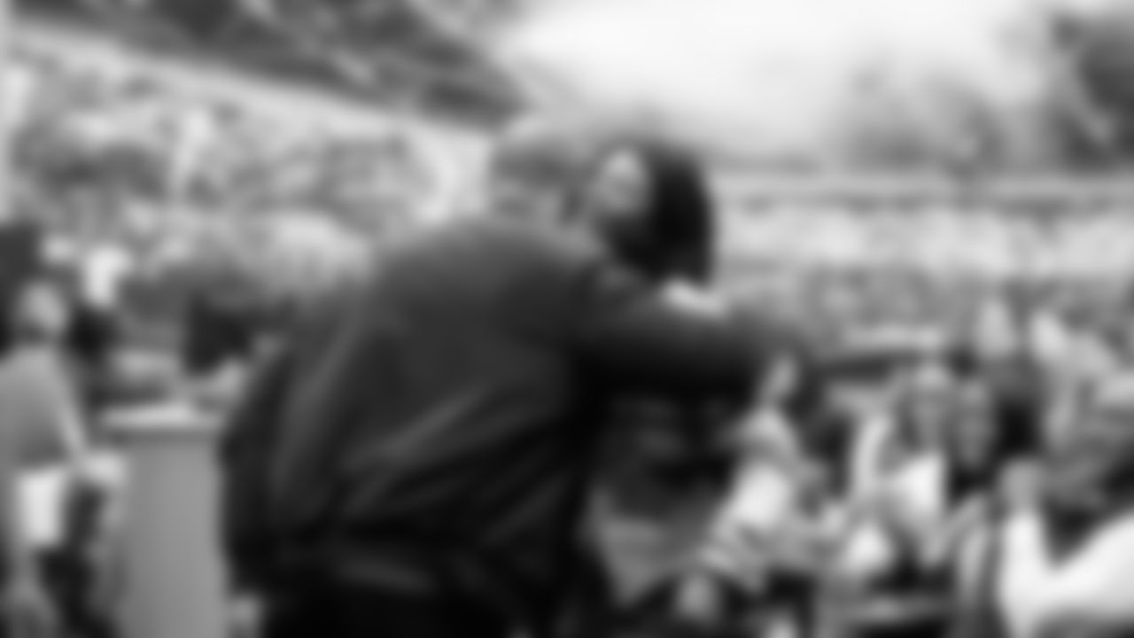 On February 19, ONYX, the Seahawks Black Employee Resource Group, in partnership with the DEI team, hosted its 2nd annual Black History Month celebration, 50 Years Strong: Celebrating Black Excellence & the Seahawks Legacy, at the Virginia Mason Athletic Center.