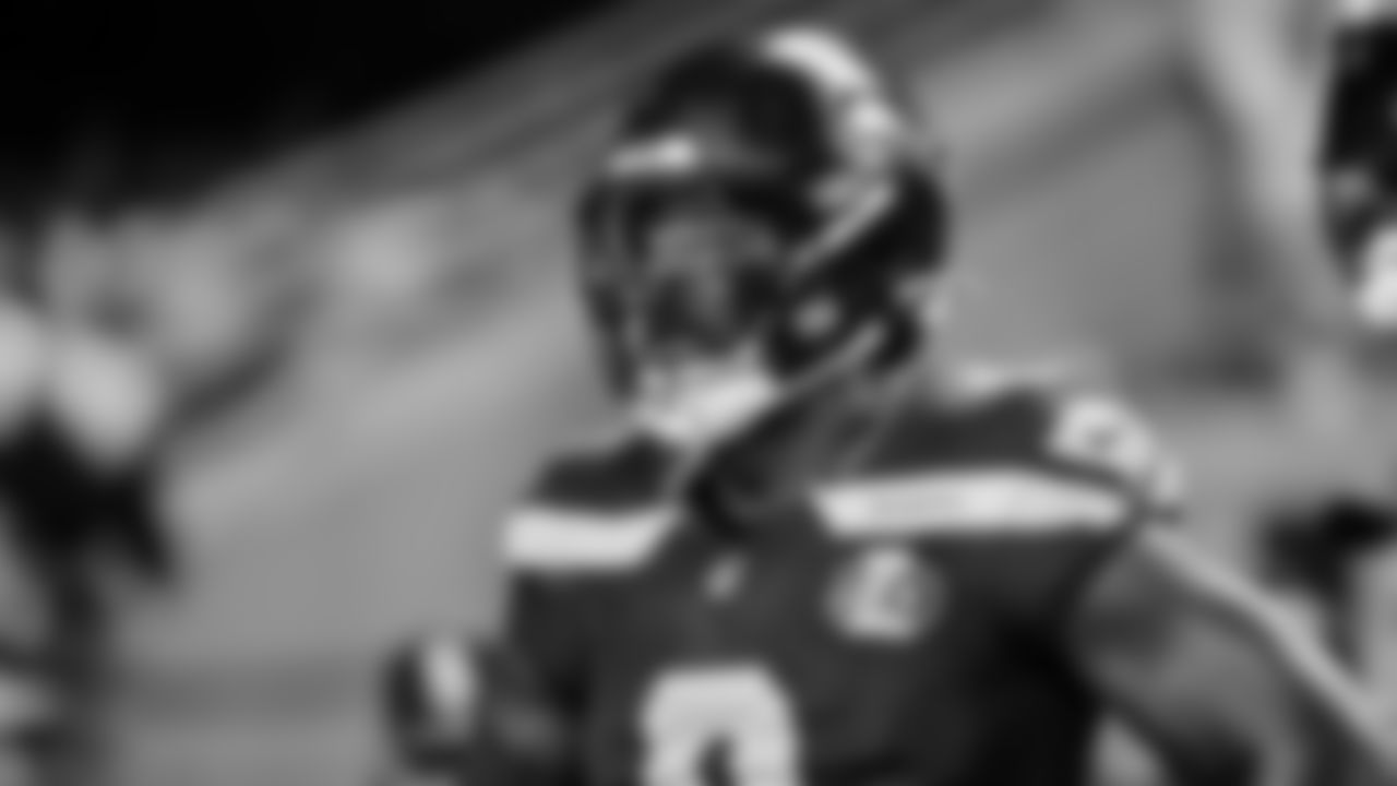 Seahawks defensive end DeMarcus Lawrence (0) vs. the Texans in Week 7.