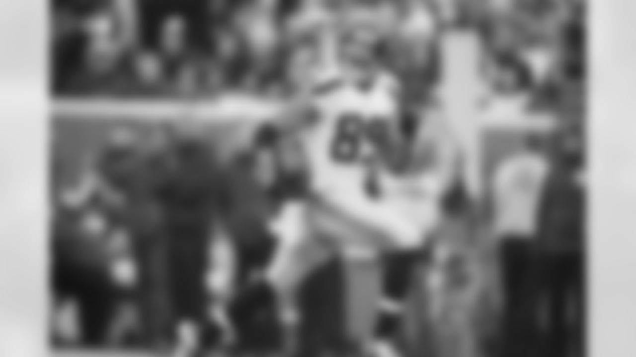 White - Grey Uniform Combo- 20151206_12-11-51_16488