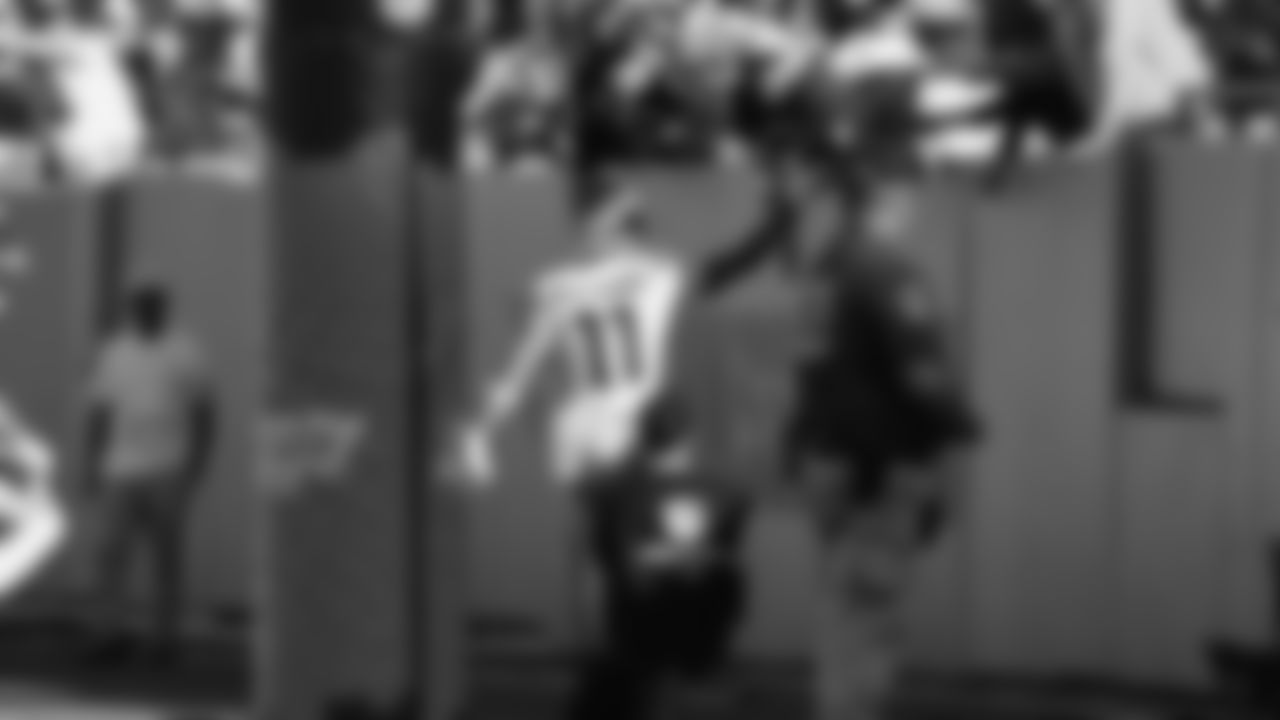 Seahawks at Titans on November 23, 2025