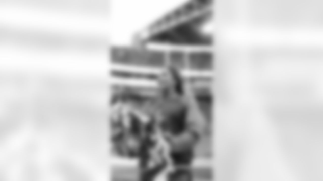 Seahawks Dancers For Week 13 On November 30th, 2025