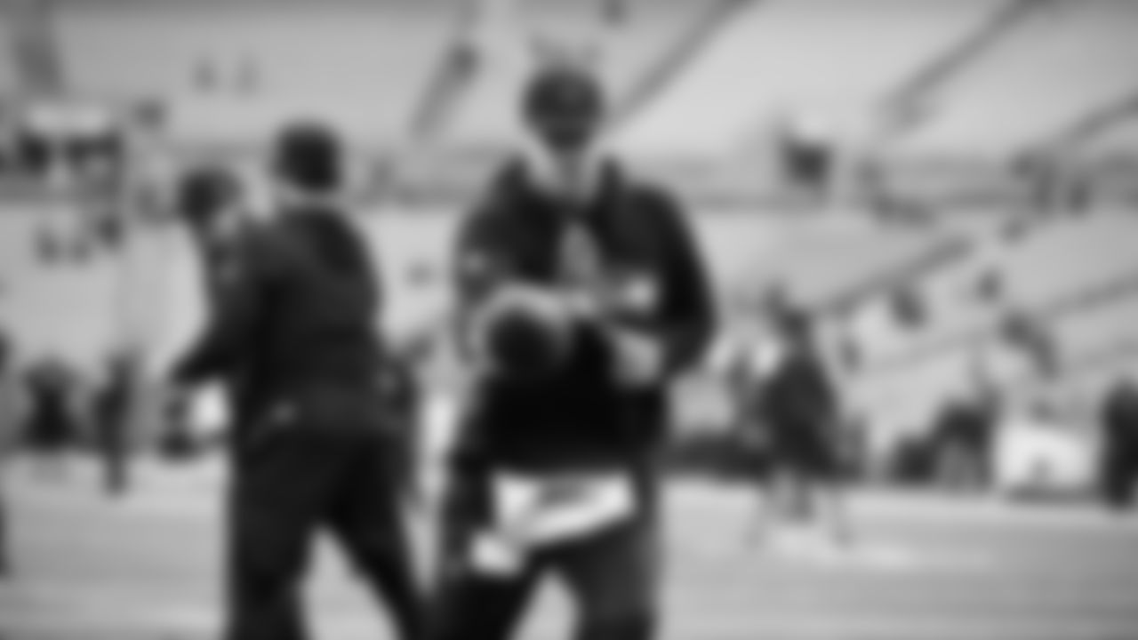 Seahawks quarterback Sam Darnold (14) warms up at Bank of America Stadium for the Week 17 matchup vs. Panthers on December 28, 2025.