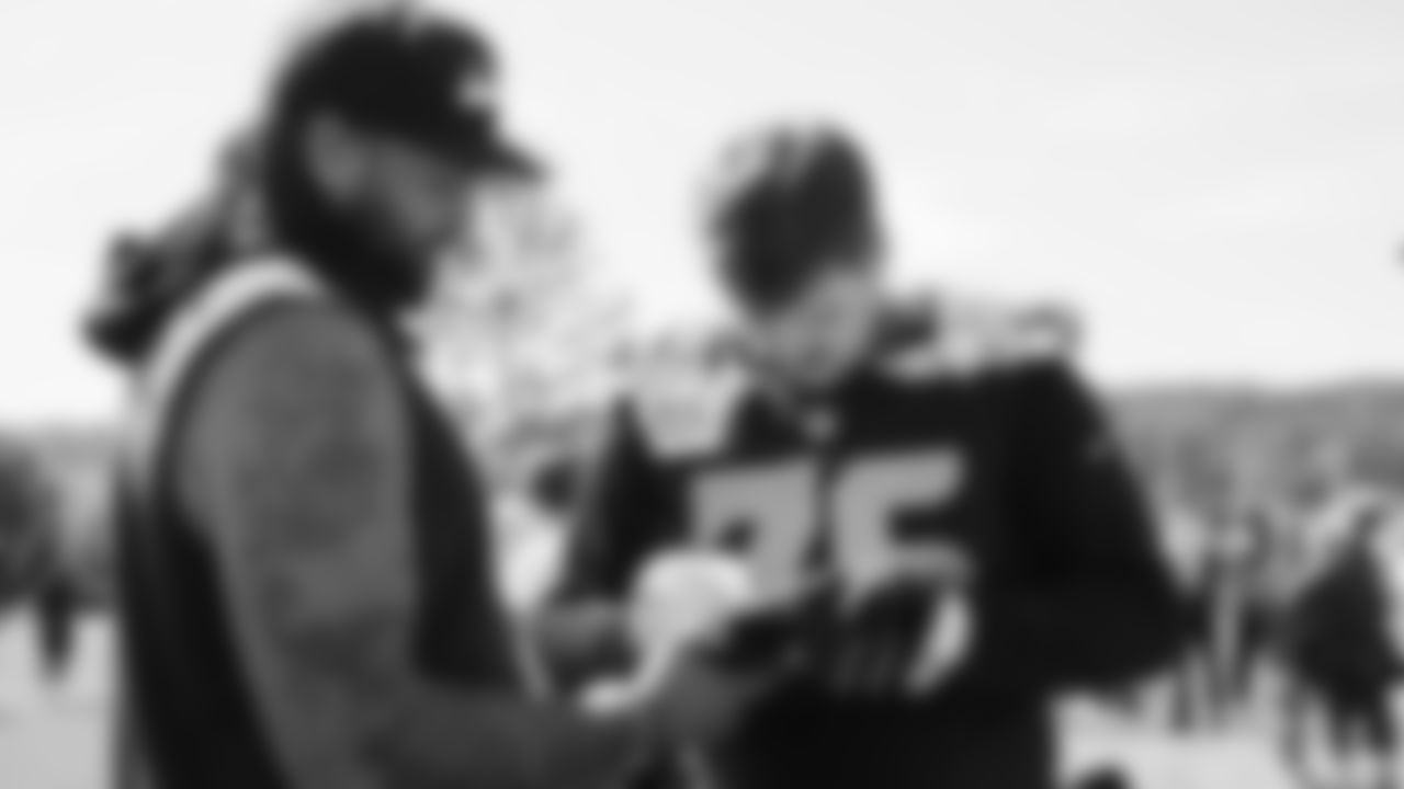 Seahawks guard Grey Zabel (76) practiced on day four of training camp on July 26, 2025 at the Virginia Mason Athletic Center.