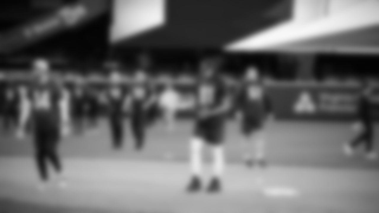 Seahawks tight end Eric Saubert (81) visited T-Mobile Park on May 19, 2025